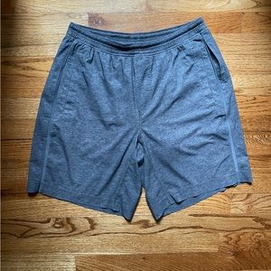 Lululemon Pacebreaker Shorts Lined - 9” Inseam - Large